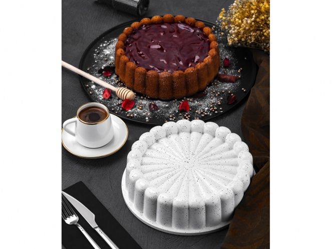 TAC6570 // TAÇ GRANIT DÖKÜM TART KALıBı KREM 26 CM KREM Renoir Home
