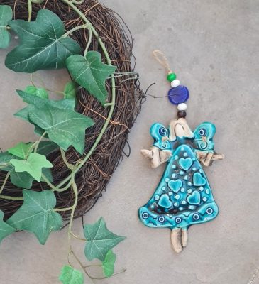 f859efa8-9b4b-4015-93e2-d9b5fb0567ad