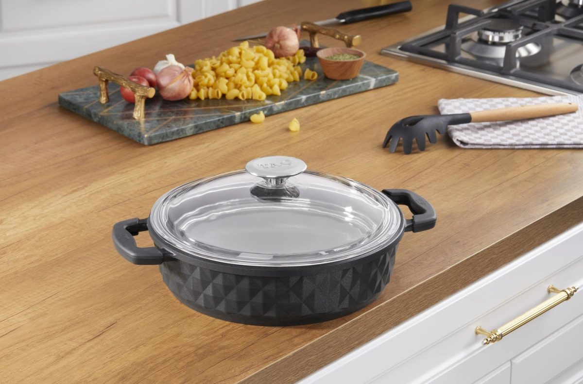 TAC-3879 IMG_0220xx calısma yatık copy-1400x1400